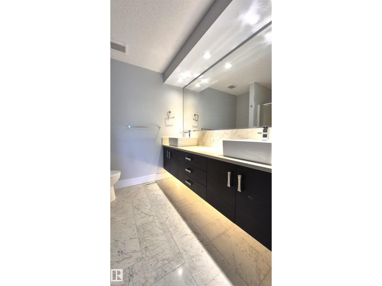 11246 78 AV NW — photo 32 of 75