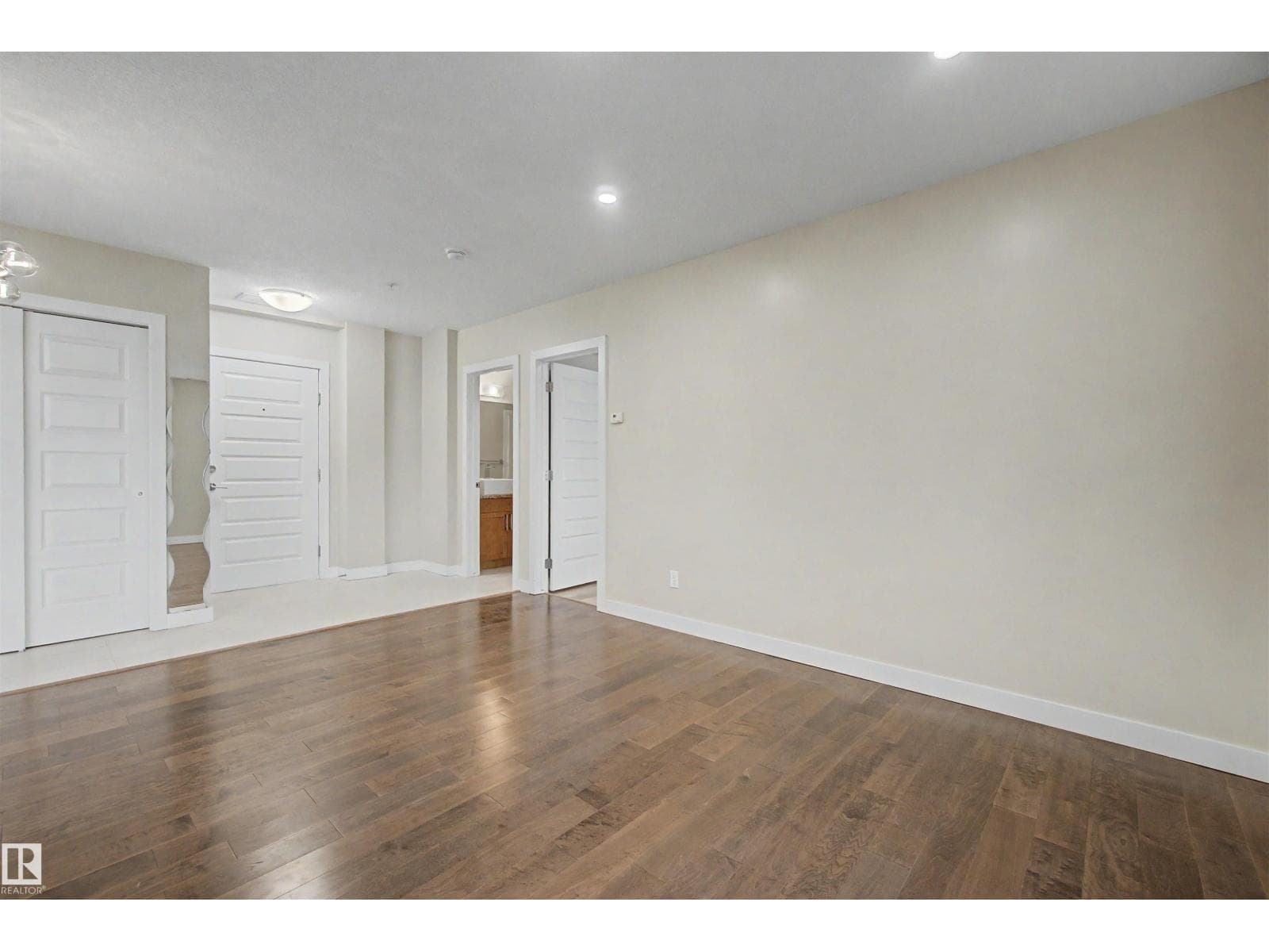 #1225 5151 WINDERMERE BV SW — photo 17 of 42