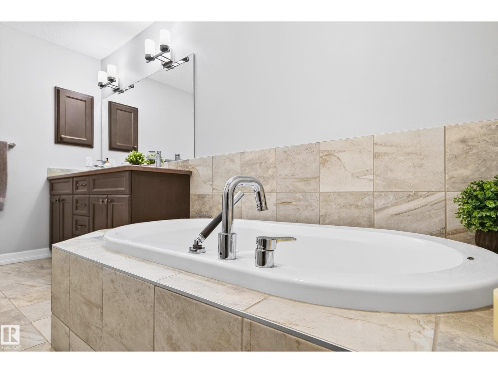 3306 HILTON CR NW — photo 27 of 43