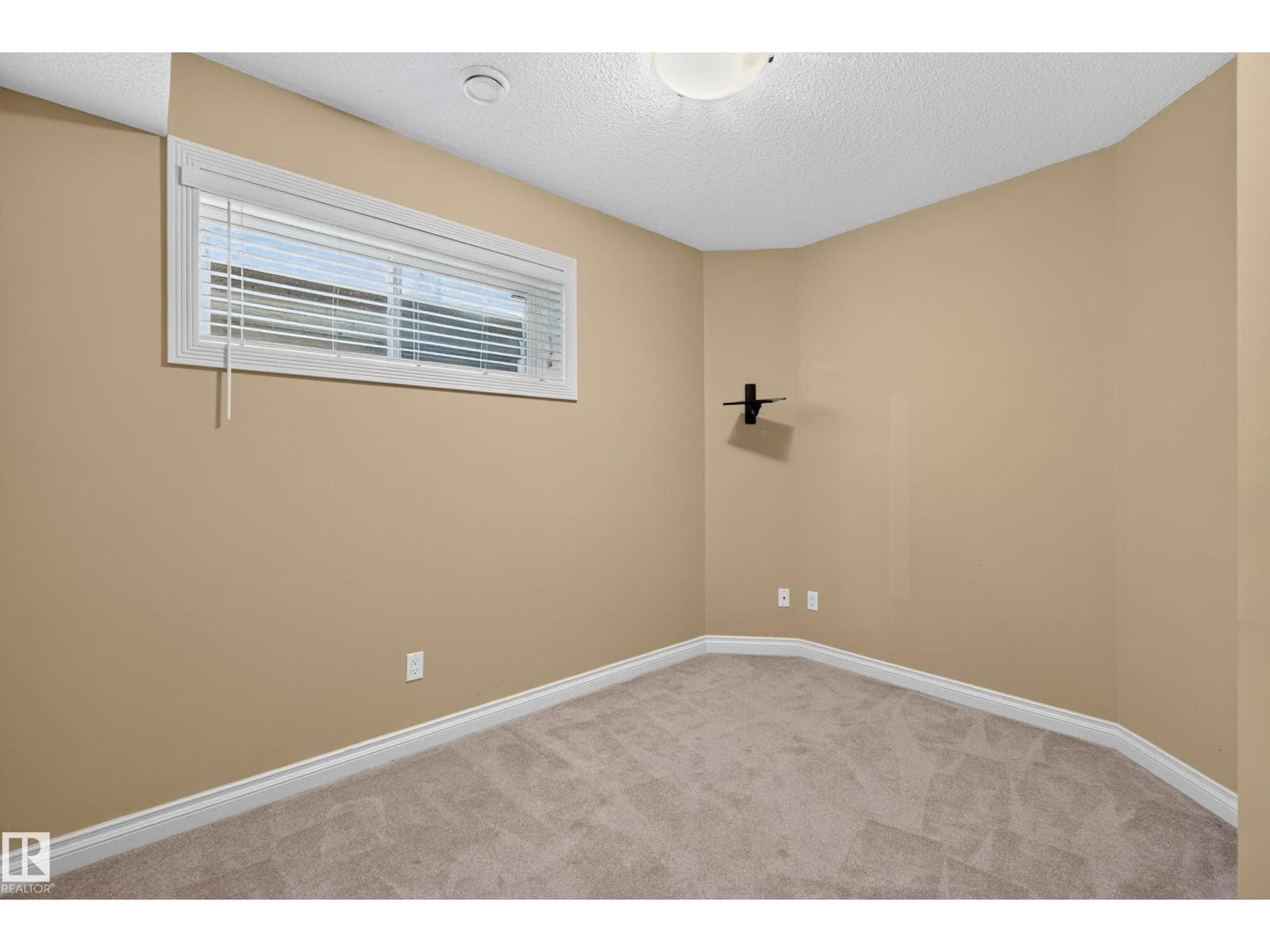 #27 61 LaFleur DR — photo 38 of 46