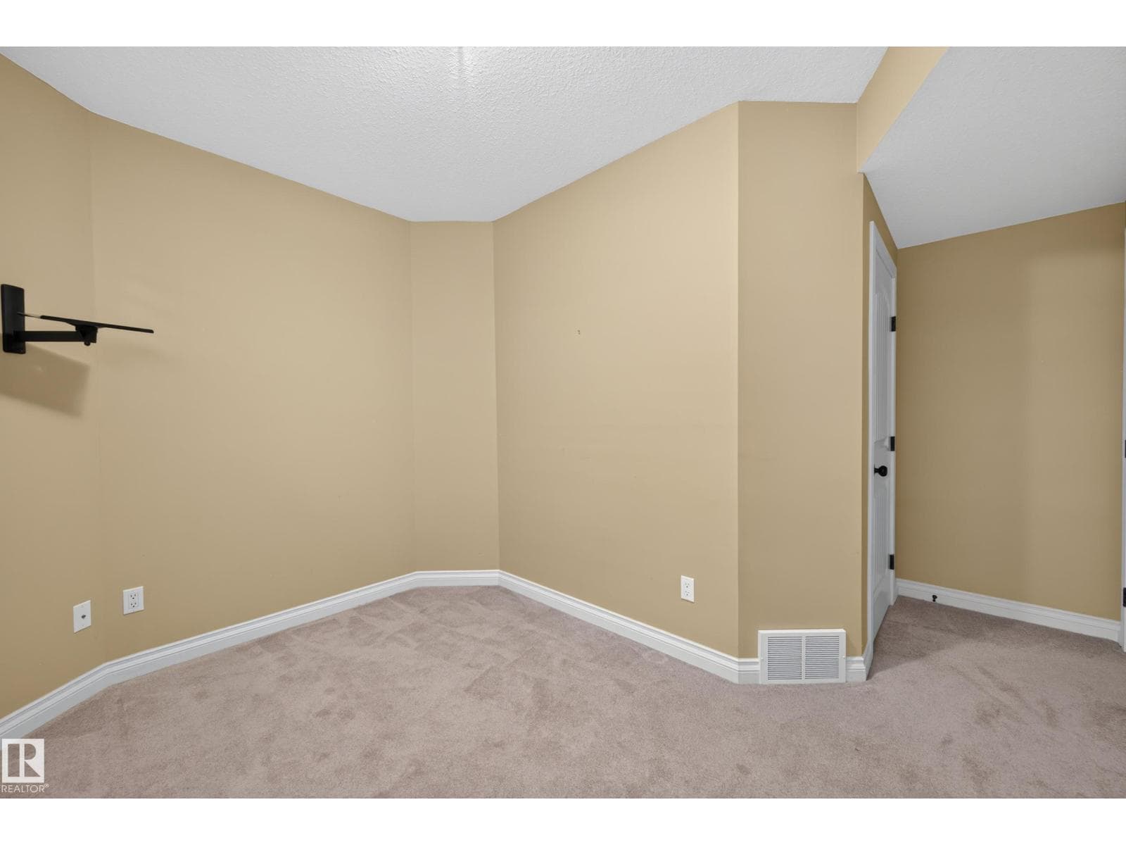 #27 61 LaFleur DR — photo 39 of 46