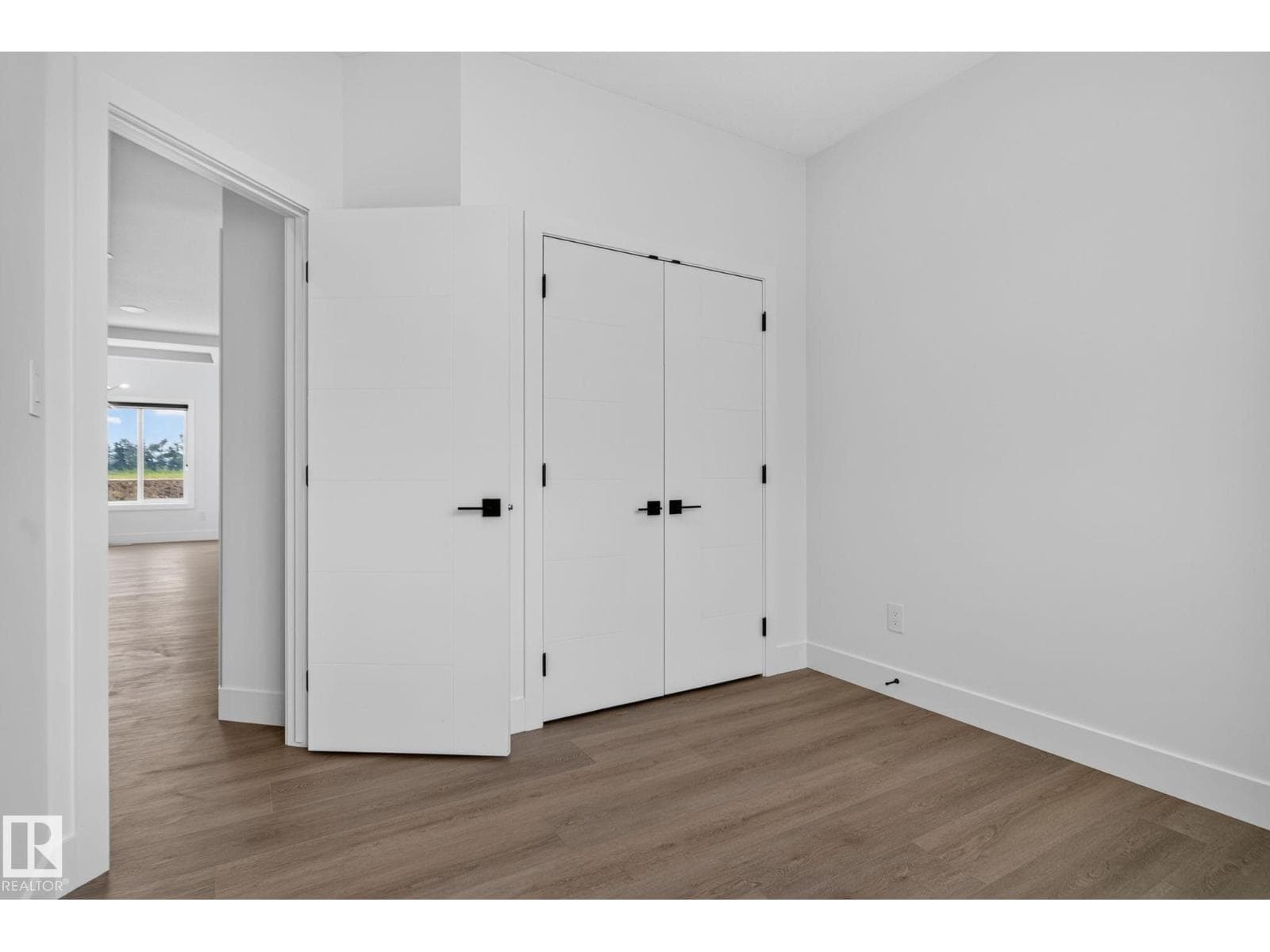 452 Robinson Blvd NE — photo 13 of 50
