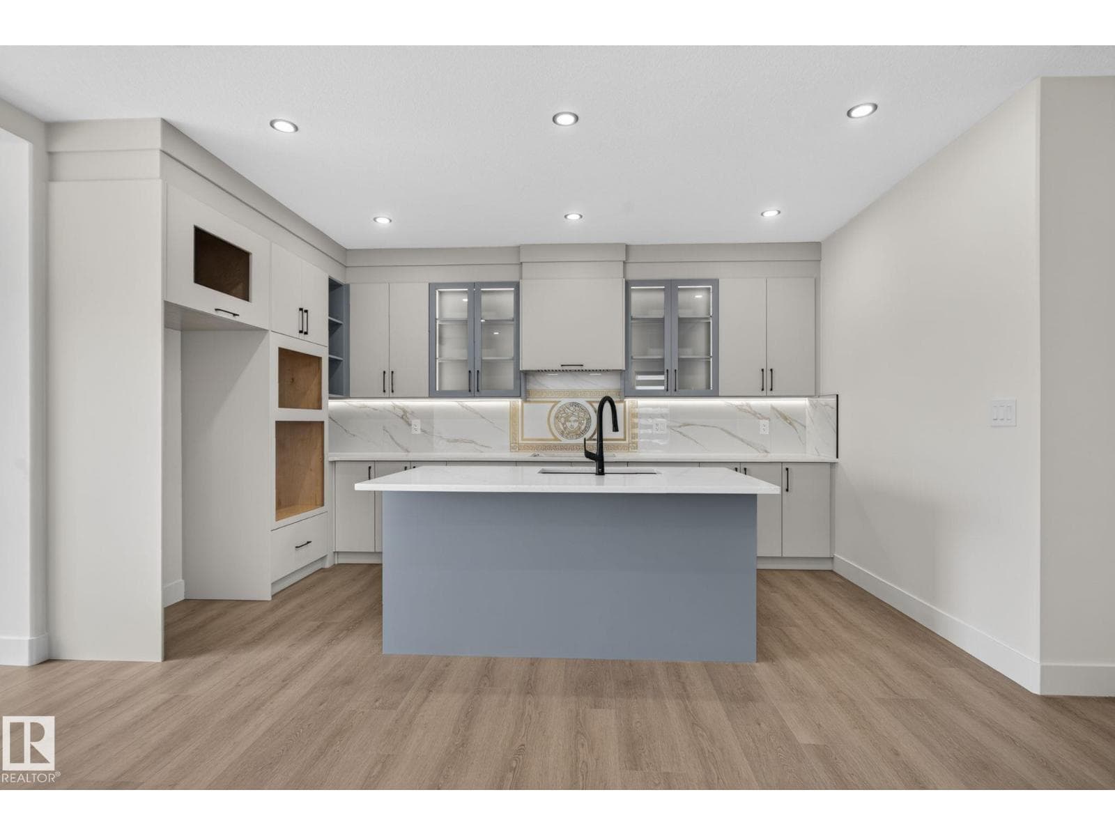 452 Robinson Blvd NE — photo 17 of 50