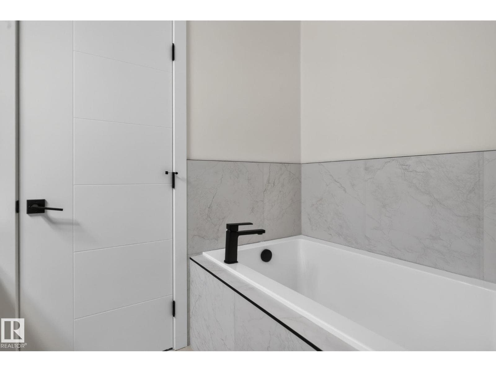 452 Robinson Blvd NE — photo 37 of 50