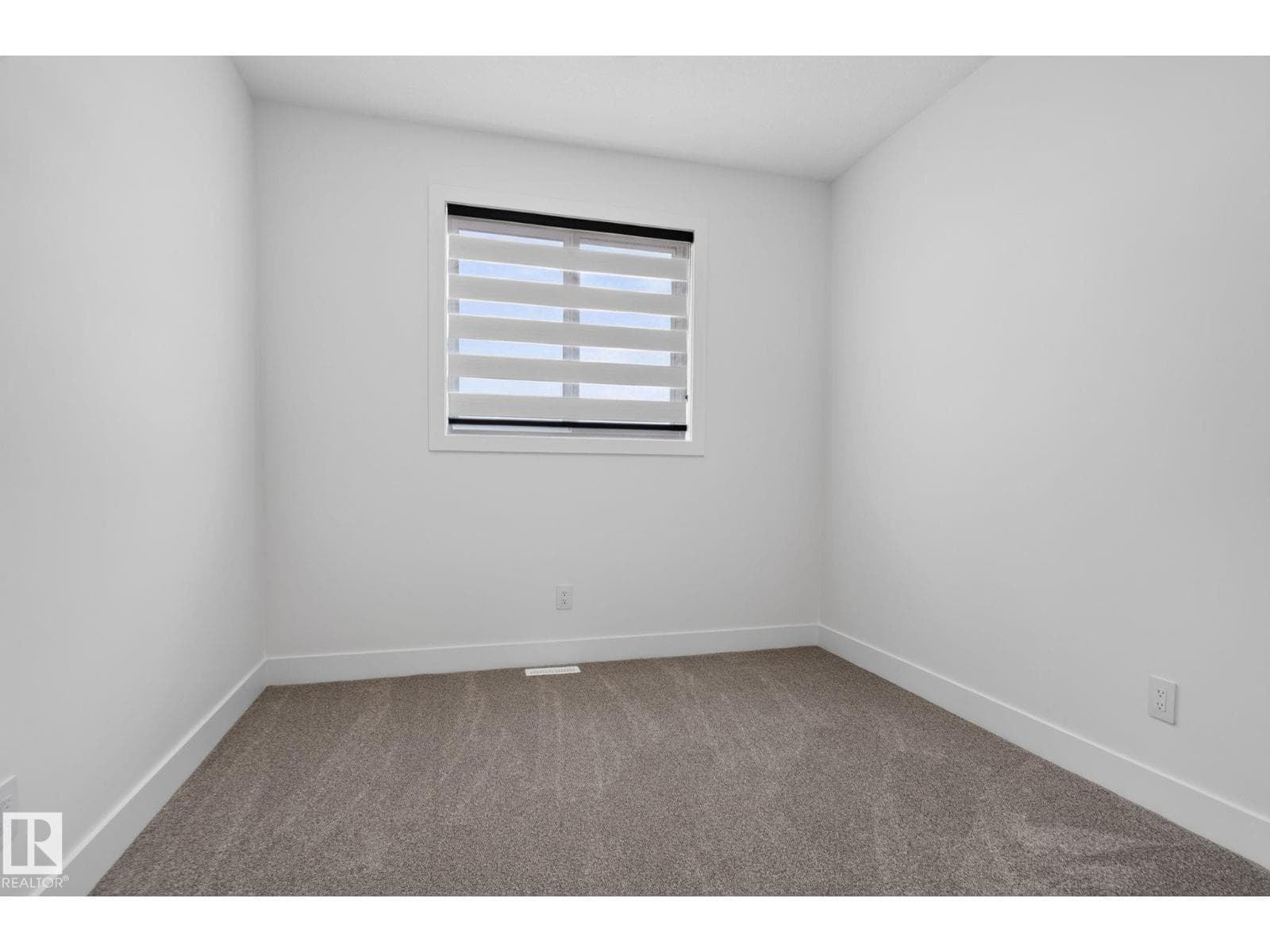 452 Robinson Blvd NE — photo 44 of 50