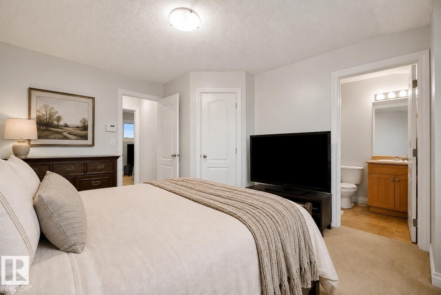 #6 12050 17 AV SW — photo 17 of 31