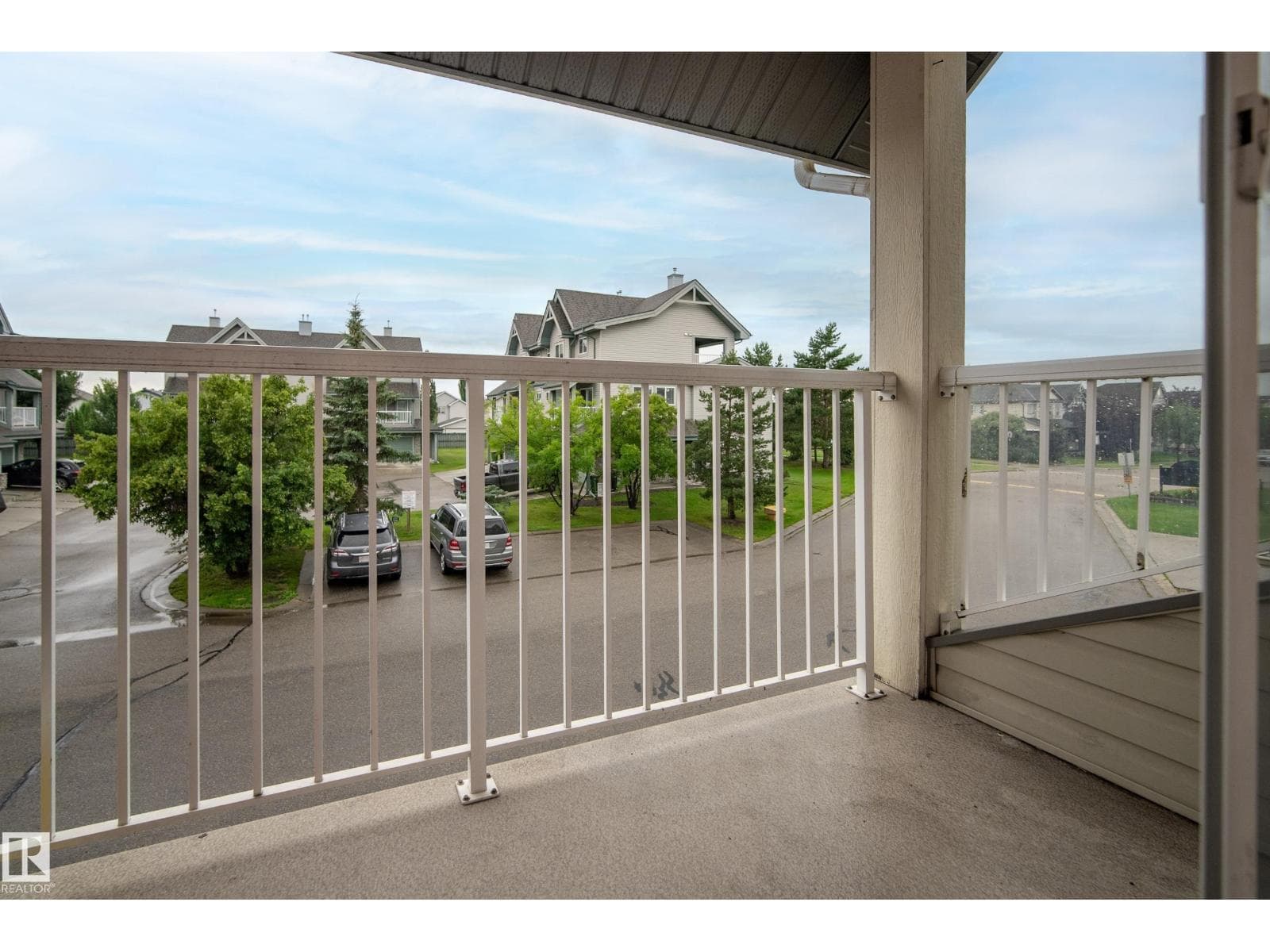 #6 12050 17 AV SW — photo 9 of 31