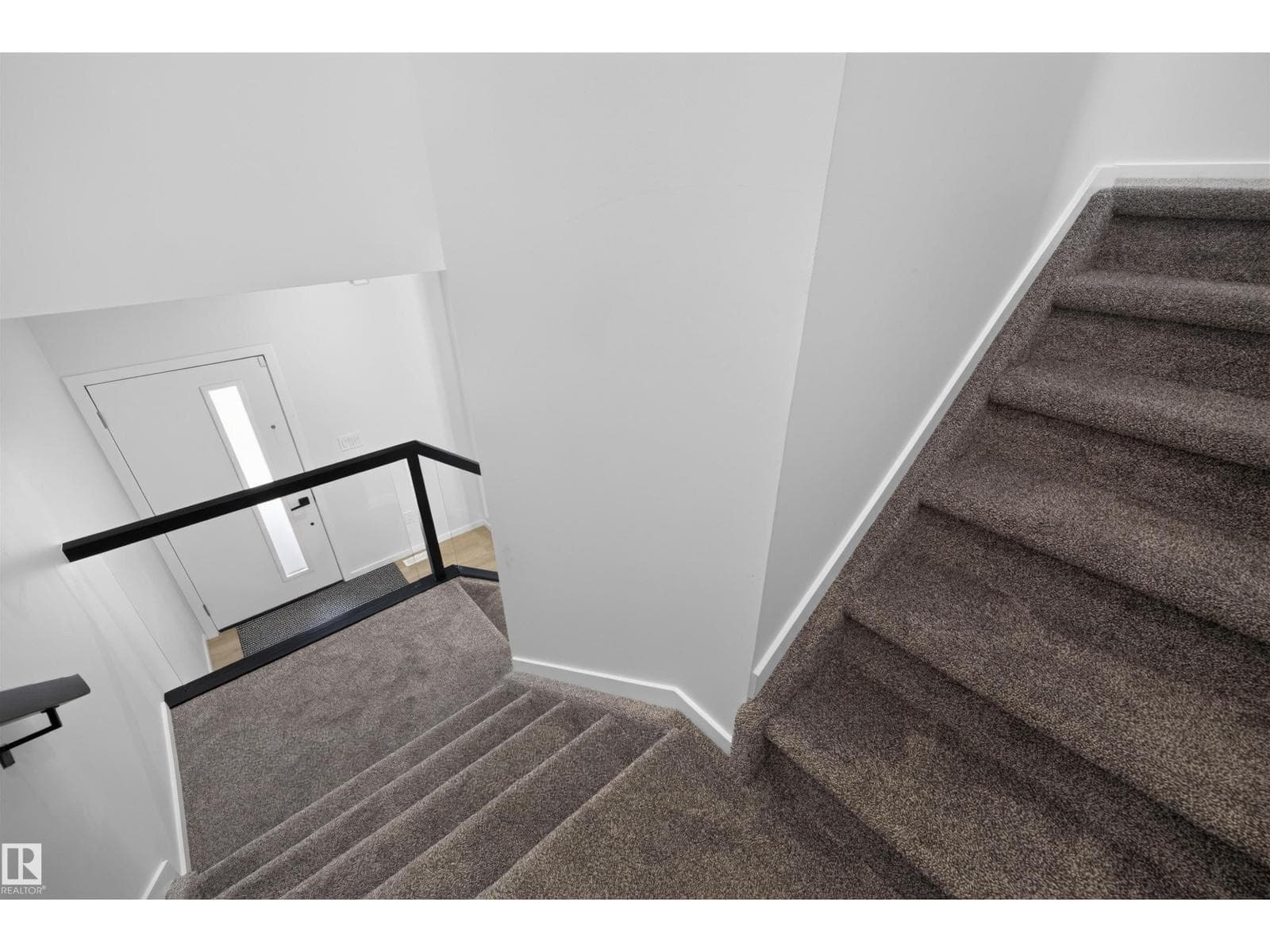 7722 174A AV NW — photo 18 of 50