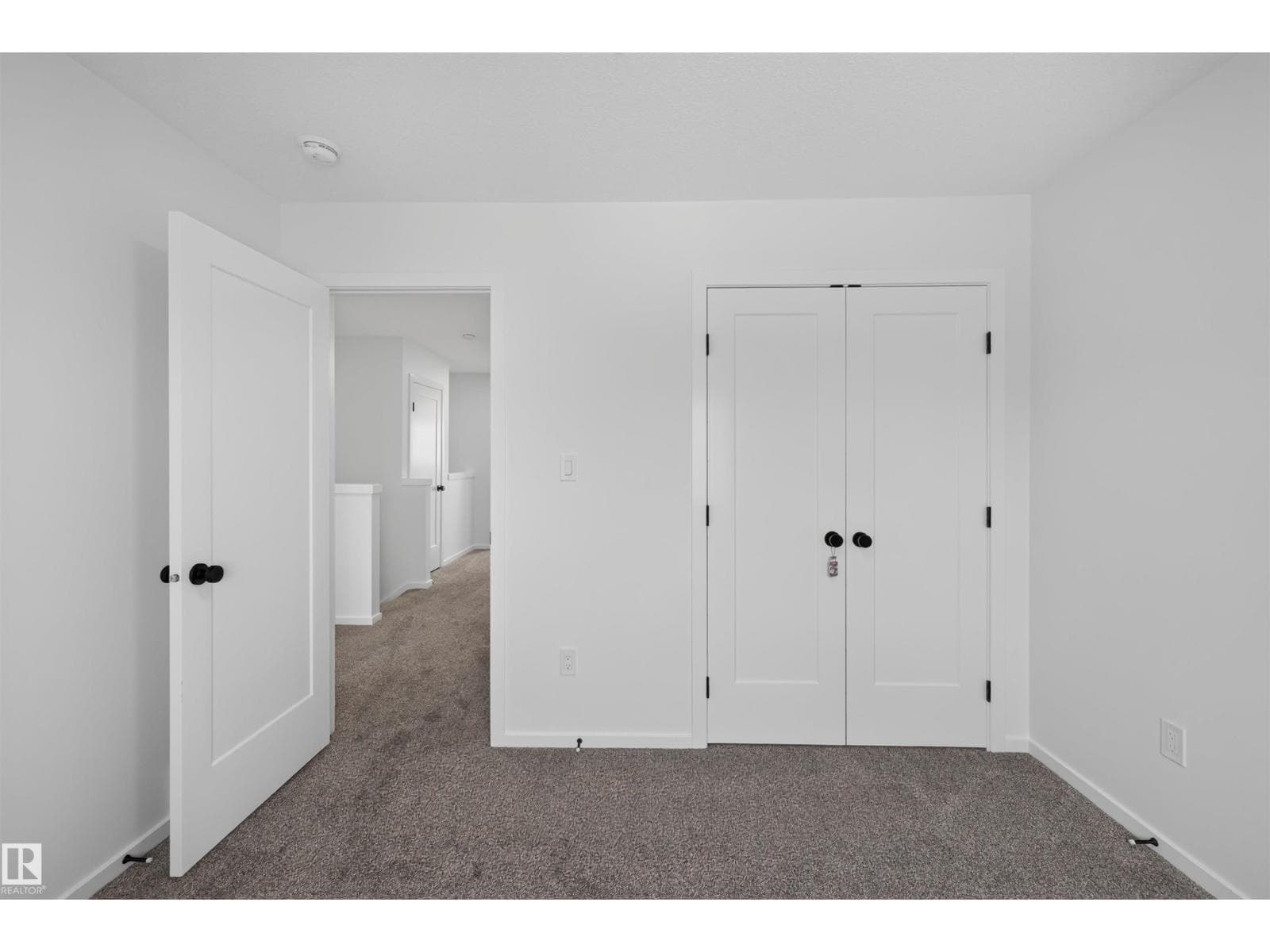 7722 174A AV NW — photo 24 of 50