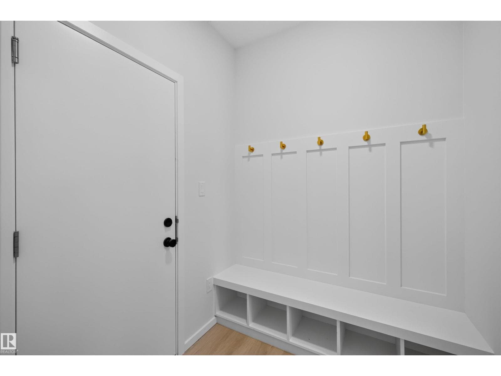 7722 174A AV NW — photo 6 of 50