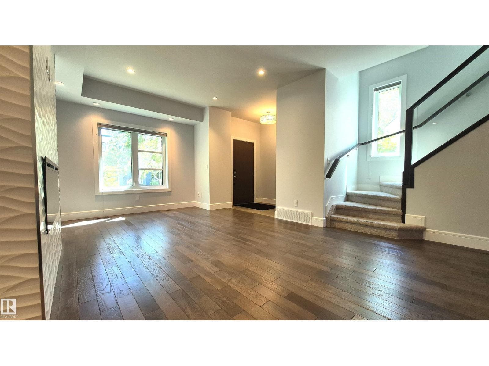 11246 78 AV NW — photo 12 of 75