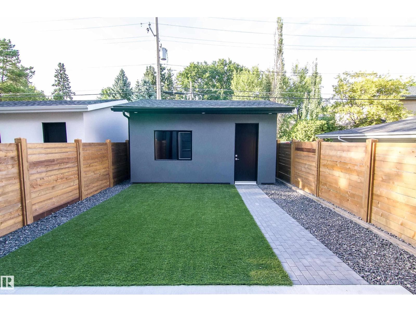 13218 102 AV NW — photo 27 of 39