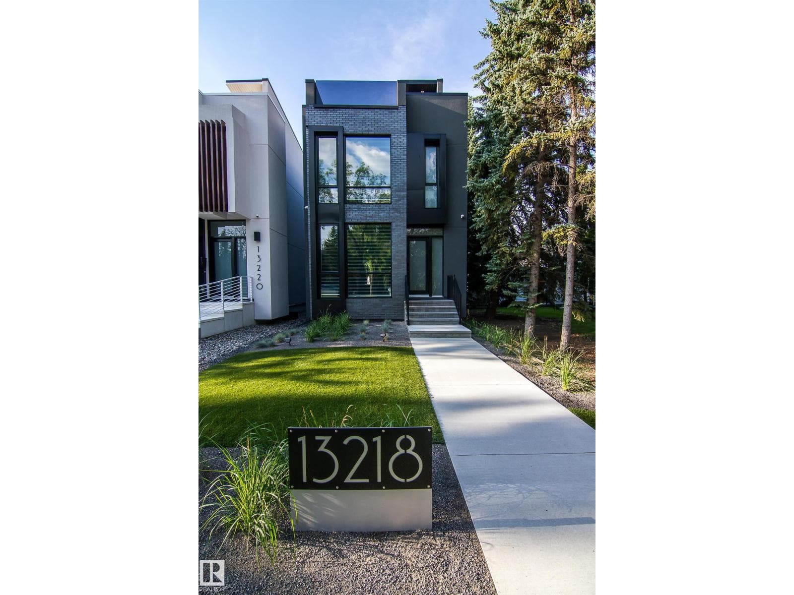 13218 102 AV NW — photo 39 of 39