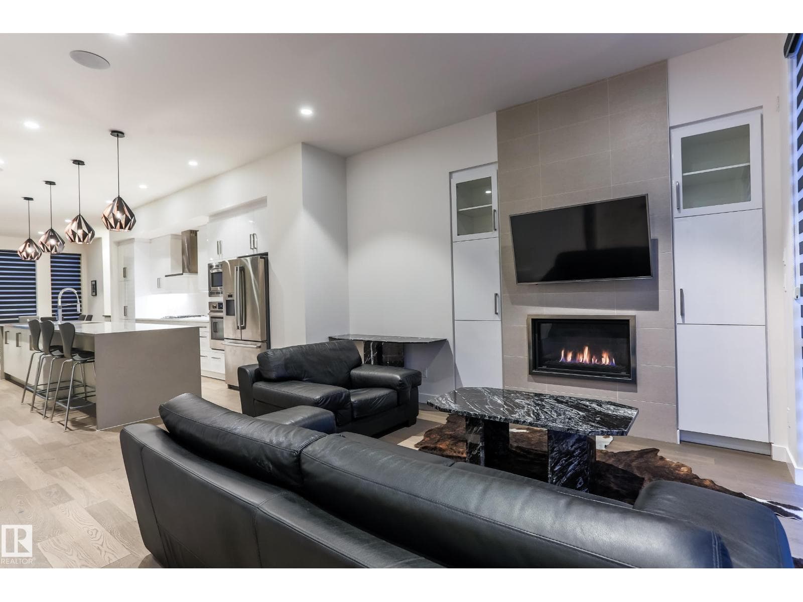 13218 102 AV NW — photo 9 of 39