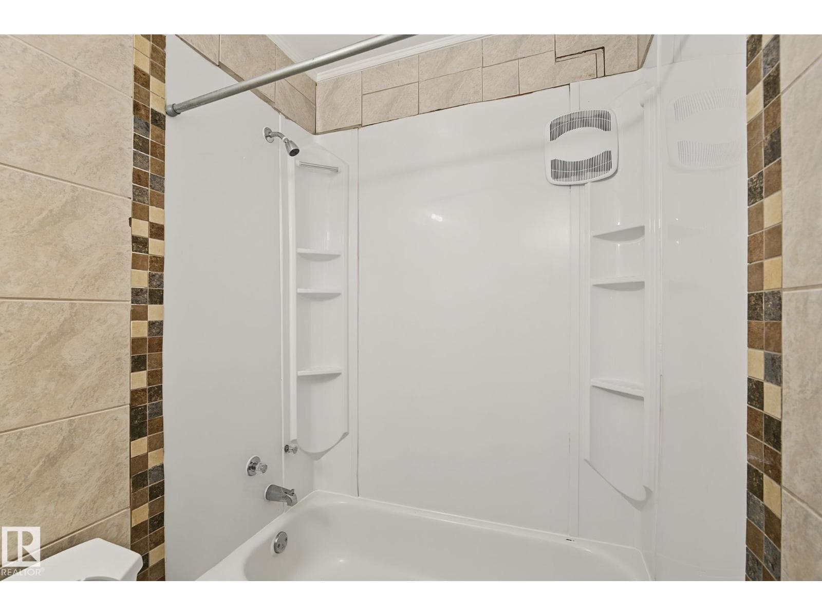 11147 78 AV NW — photo 25 of 50