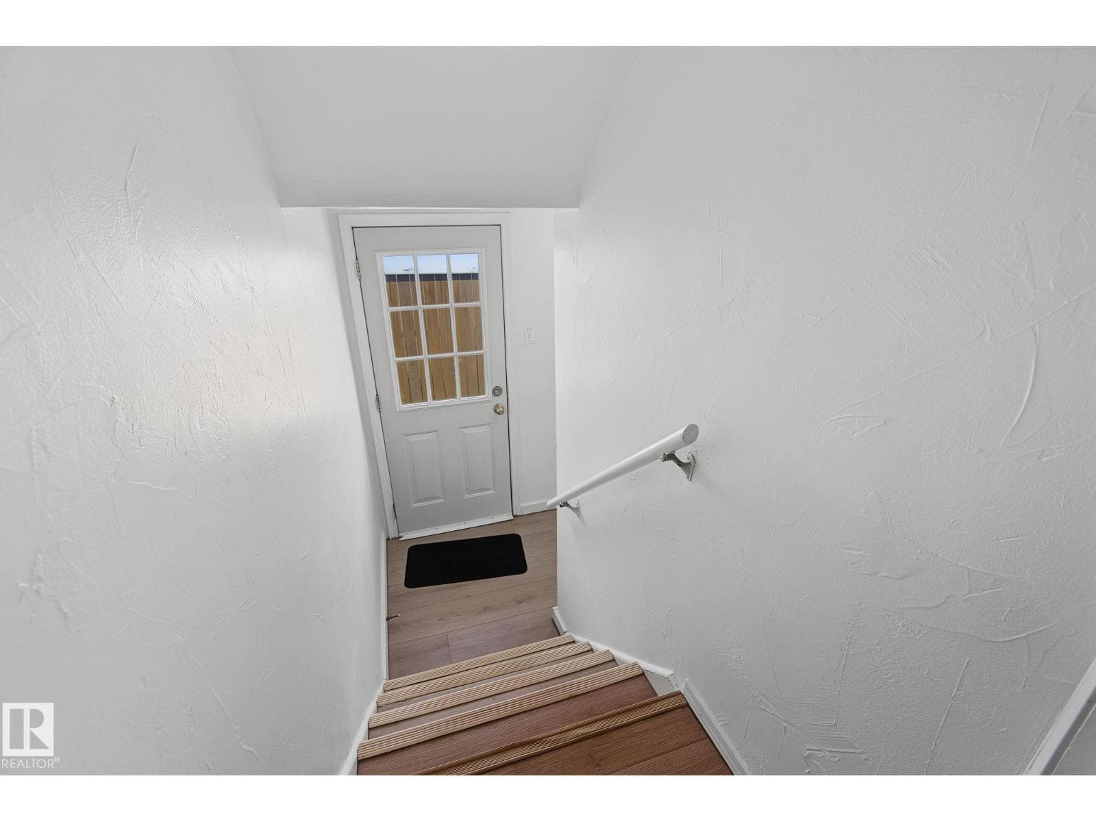 11147 78 AV NW — photo 30 of 50