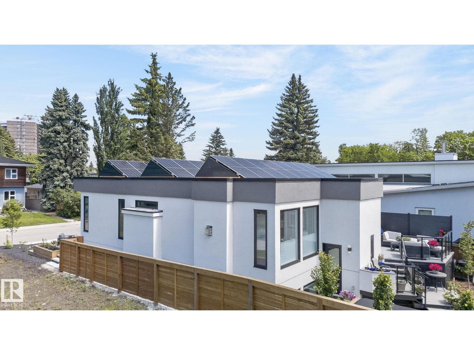 14011 101 AV NW — photo 37 of 46
