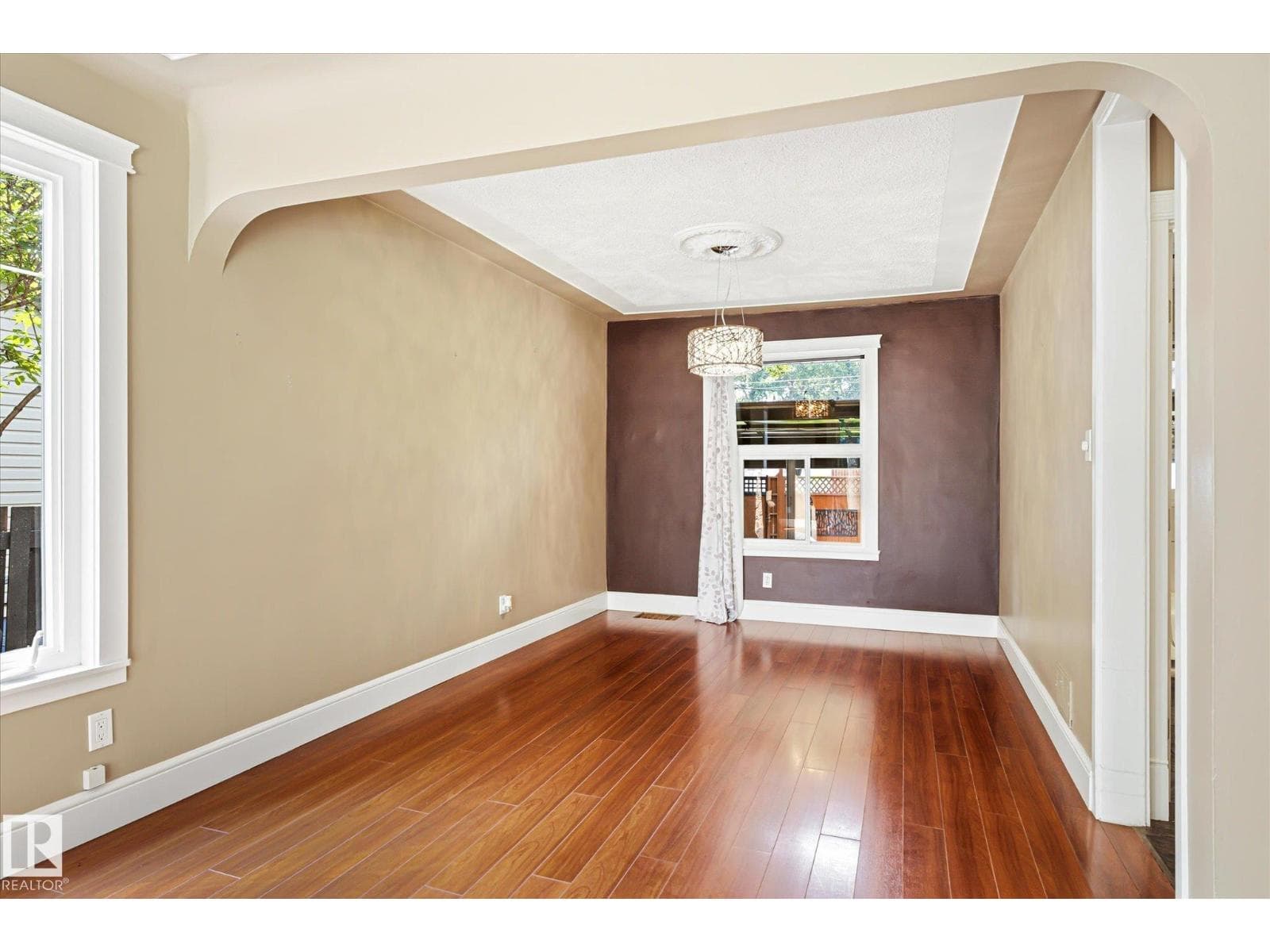 11322 56 ST NW — photo 9 of 63