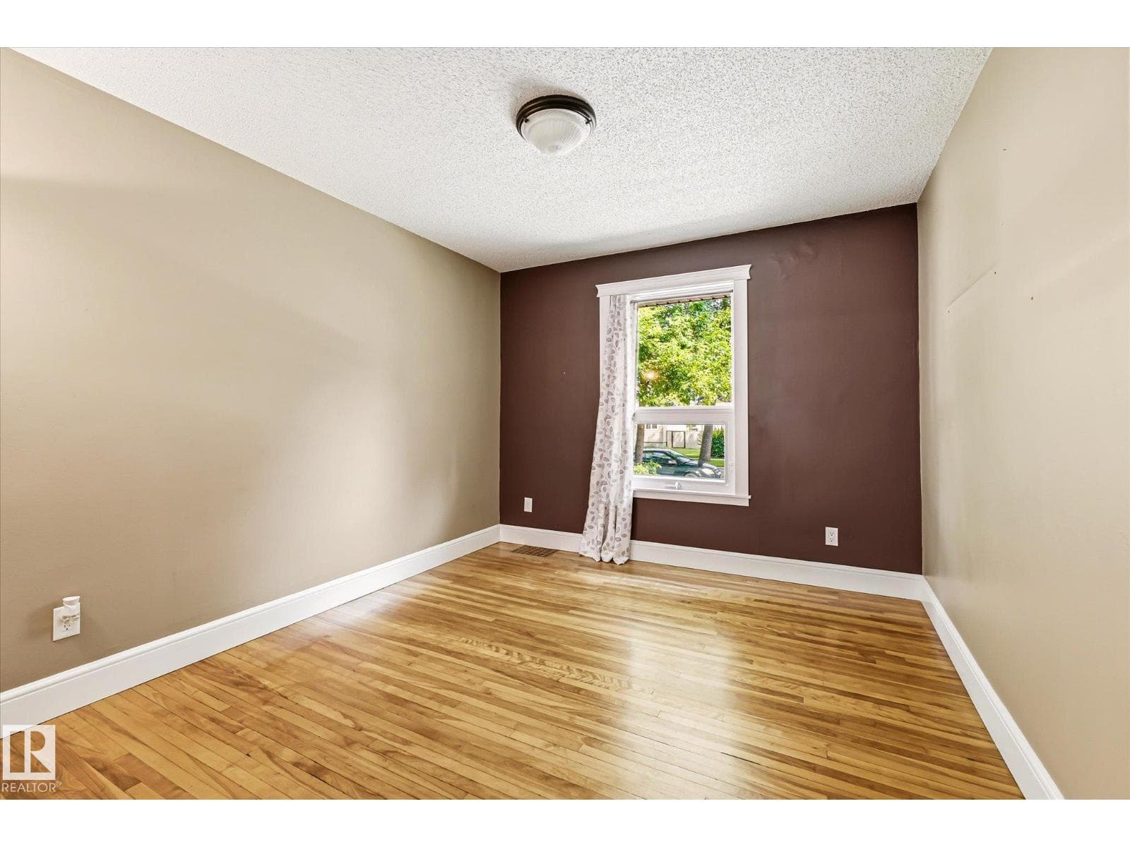 11322 56 ST NW — photo 15 of 63