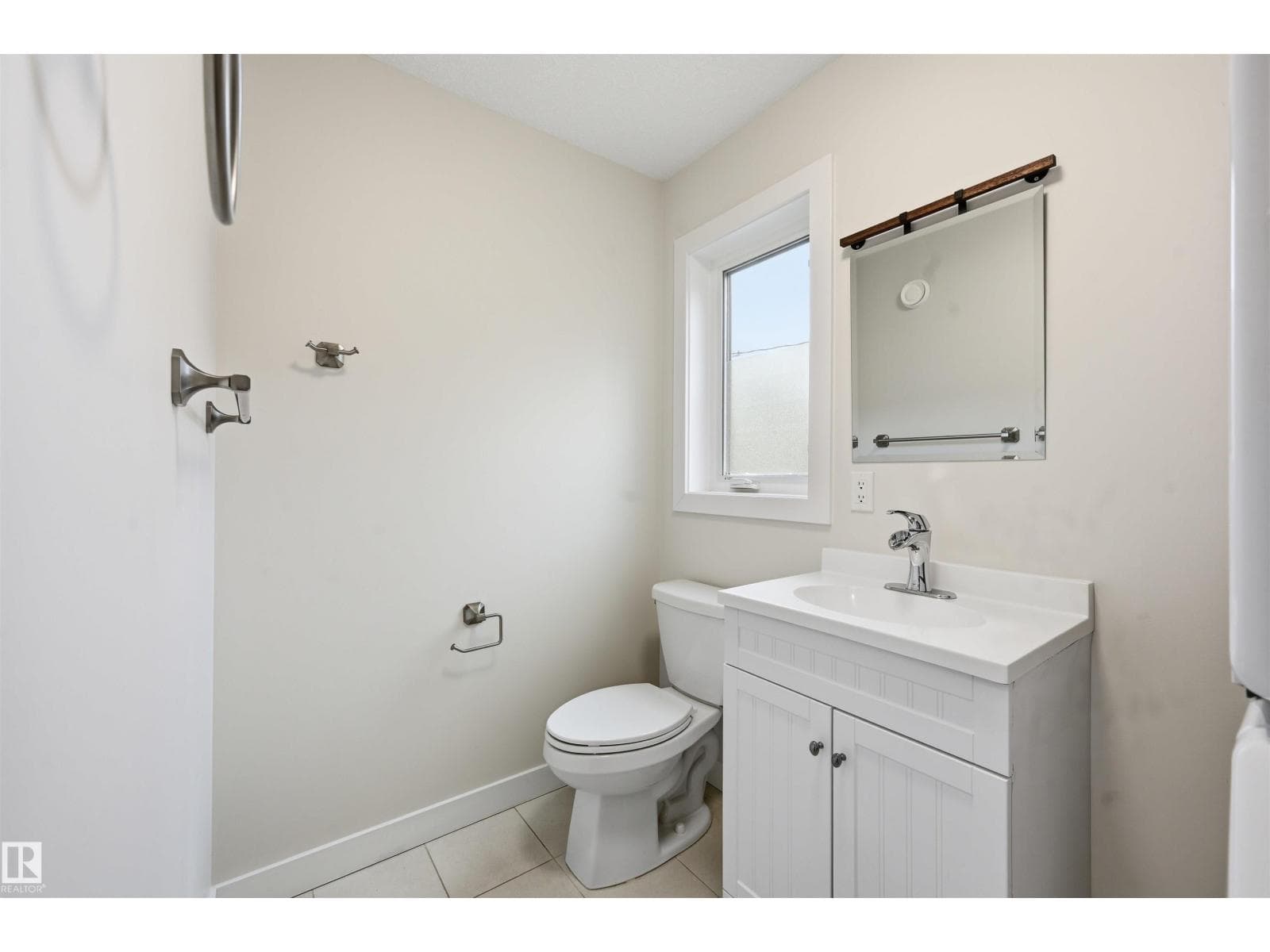 11146 78 AV NW — photo 18 of 68