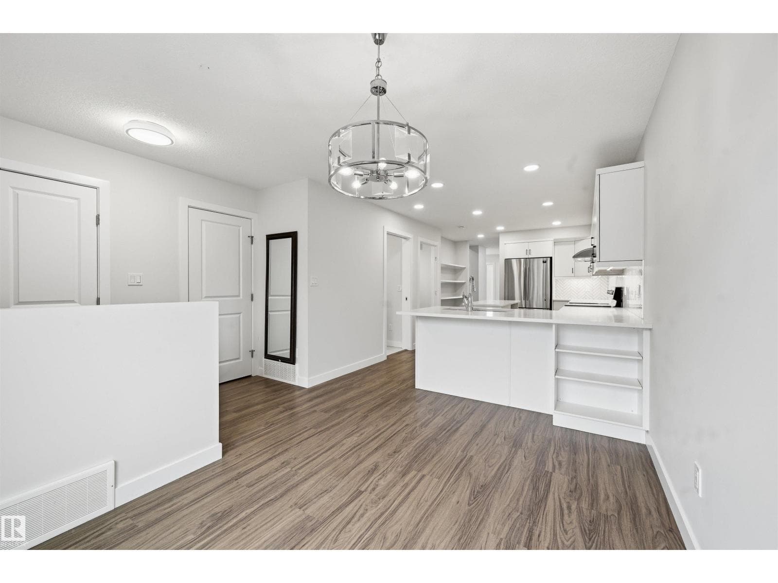11146 78 AV NW — photo 16 of 68