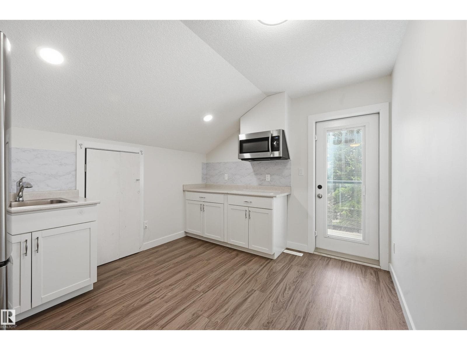 11146 78 AV NW — photo 44 of 68