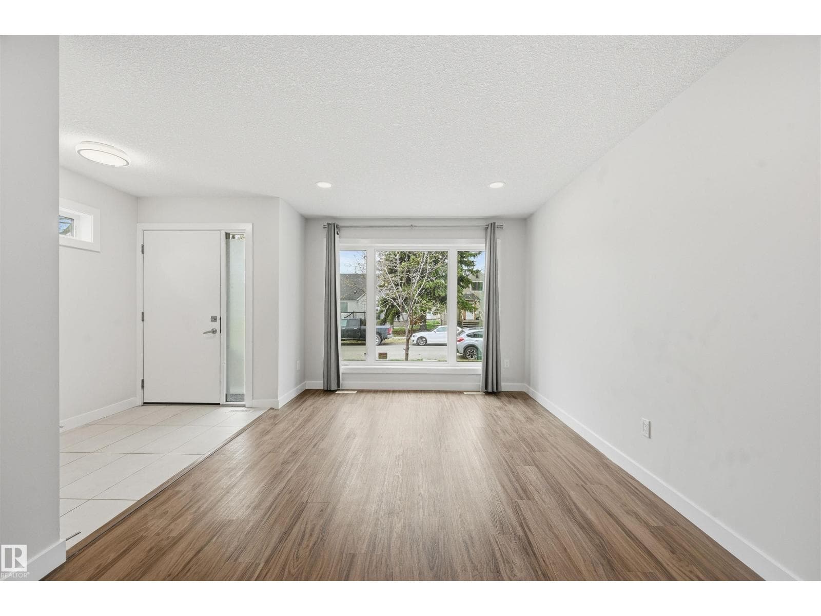 11146 78 AV NW — photo 5 of 68