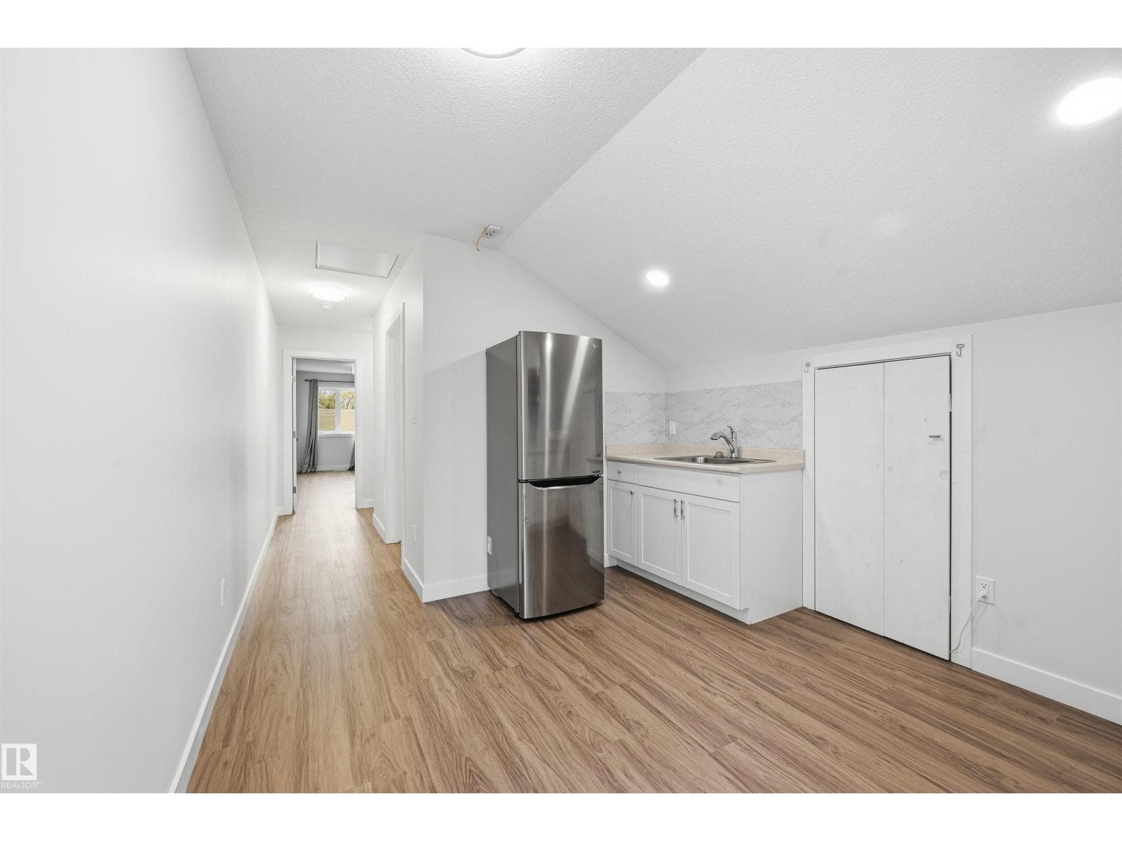 11146 78 AV NW — photo 45 of 68