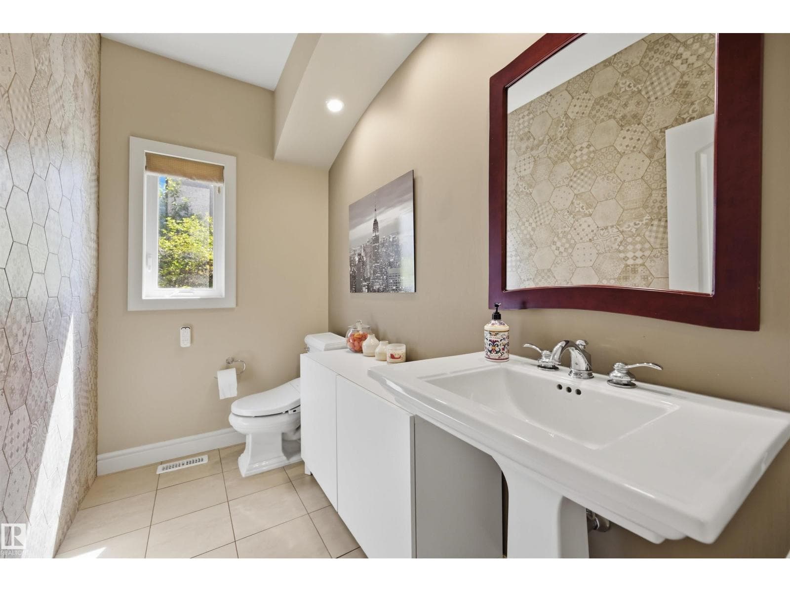 680 TODD LANDING LD NW — photo 18 of 53