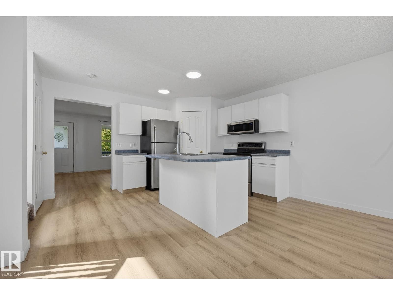 2076 TANNER WD NW — photo 12 of 50