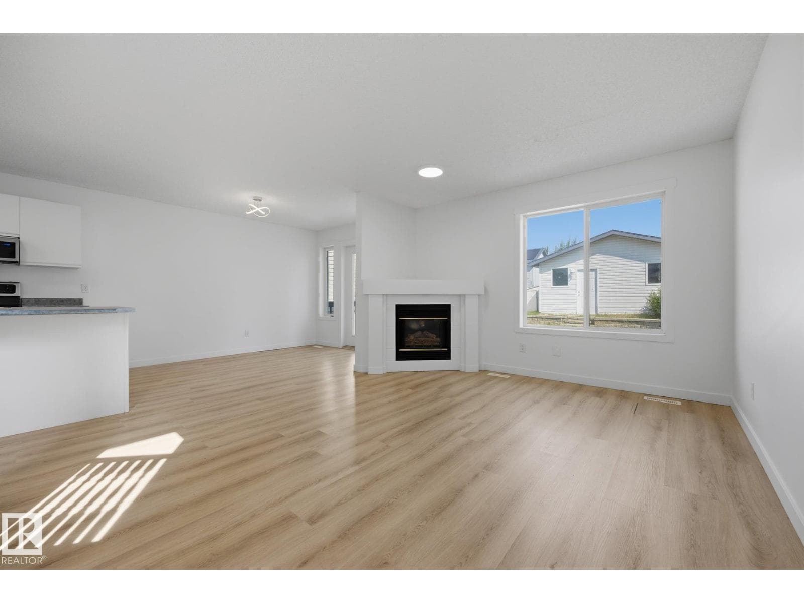 2076 TANNER WD NW — photo 15 of 50