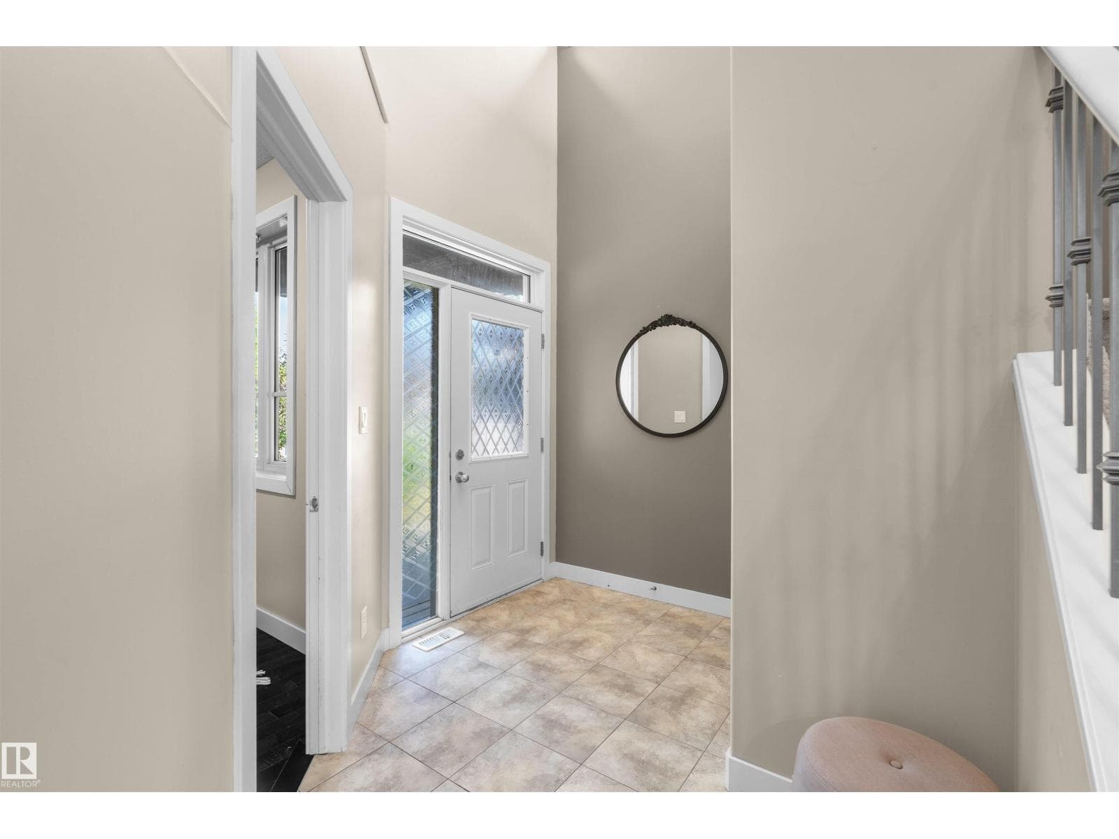 843 ARMITAGE WD SW — photo 4 of 35