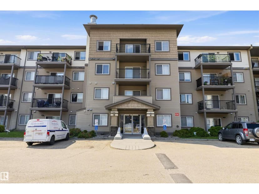 #143 301 CLAREVIEW STATION DR NW