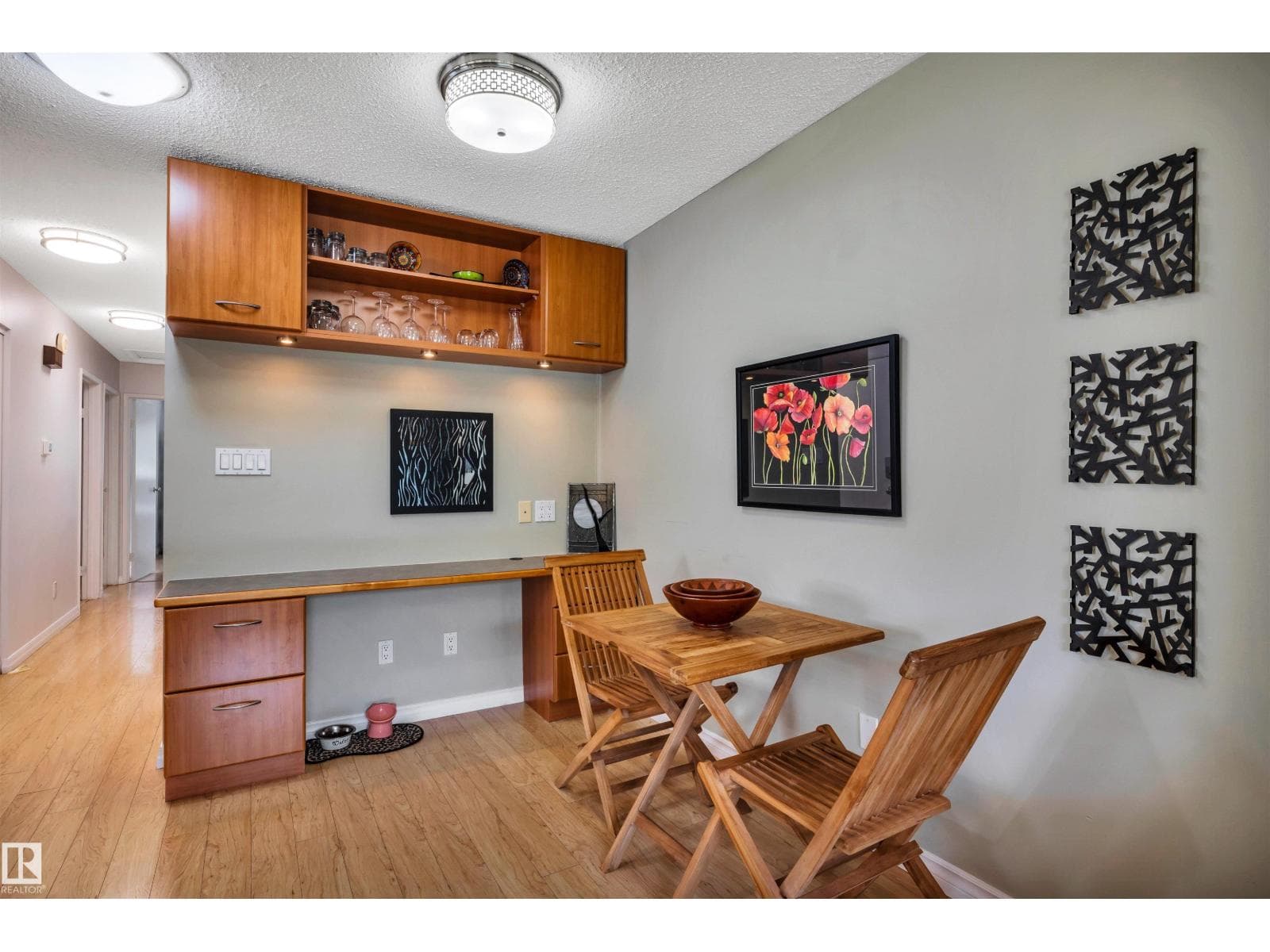 10282 87 ST NW — photo 9 of 52