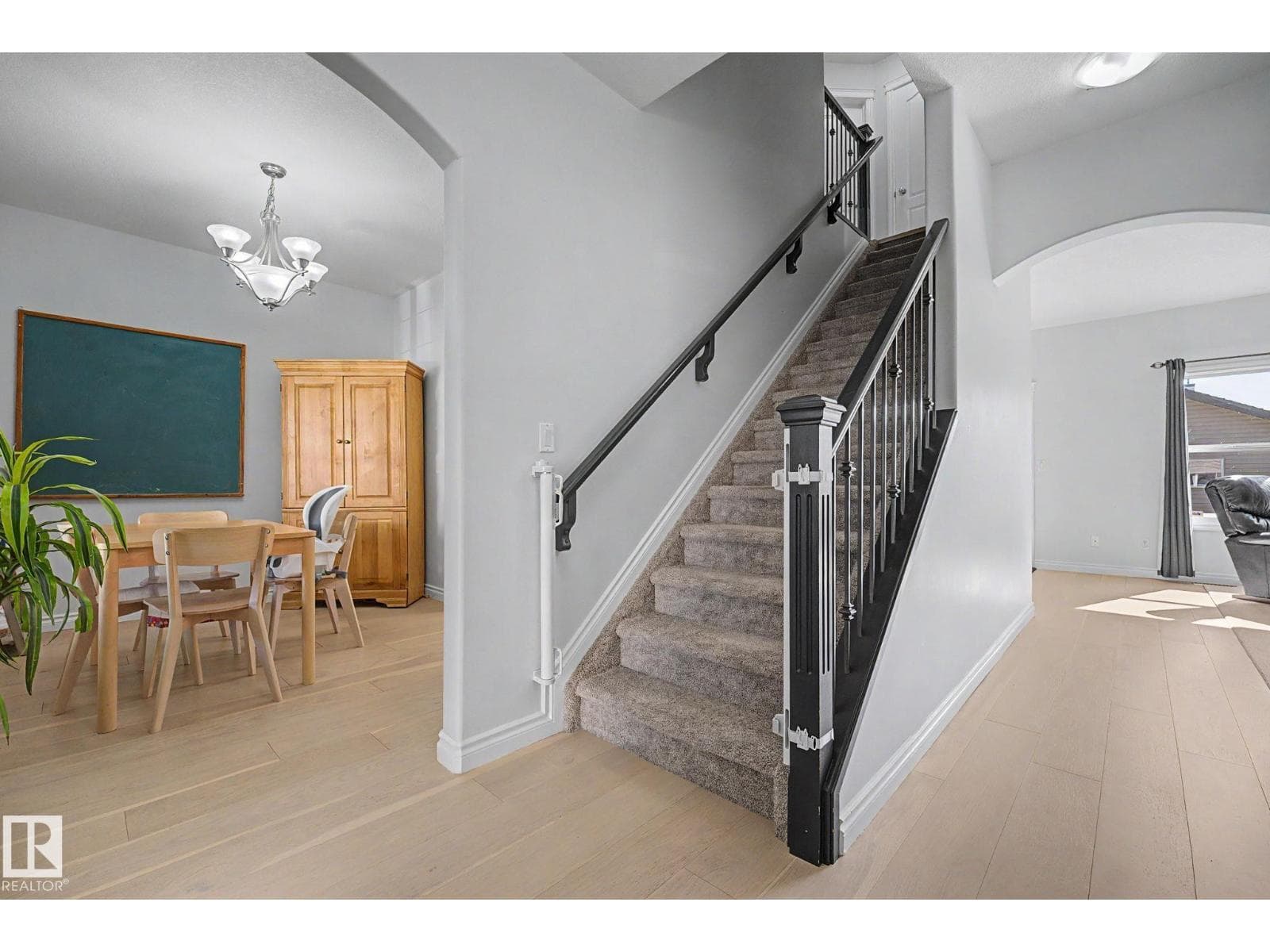 5079 THIBAULT WY NW — photo 8 of 64