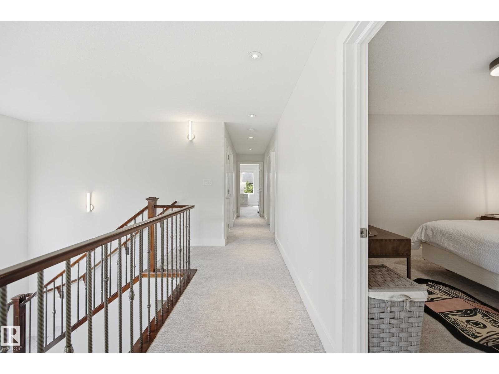 1024 ARMITAGE CR SW — photo 23 of 47