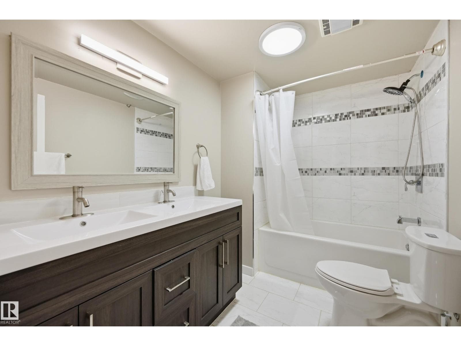 1024 ARMITAGE CR SW — photo 37 of 47