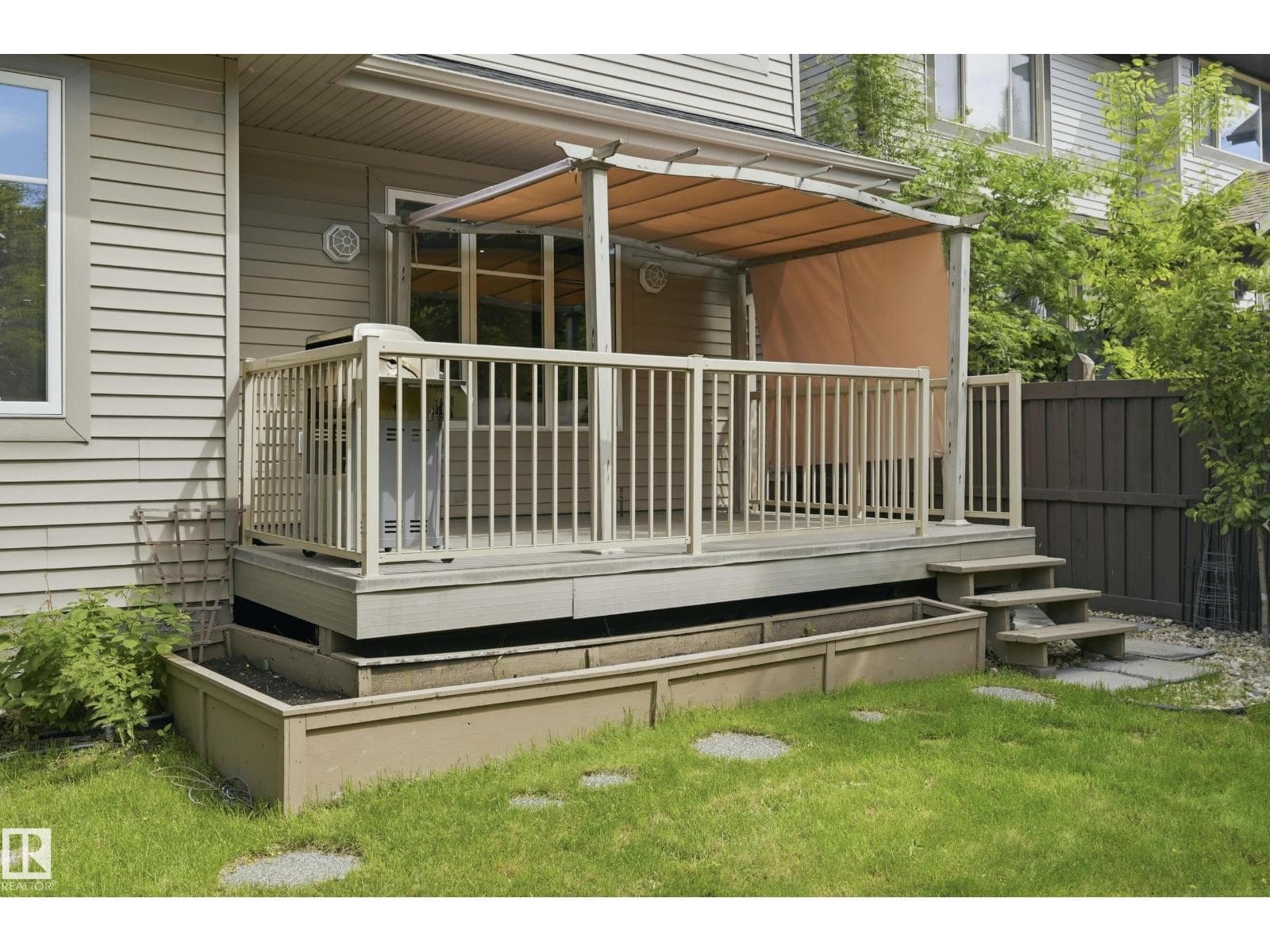 1024 ARMITAGE CR SW — photo 40 of 47