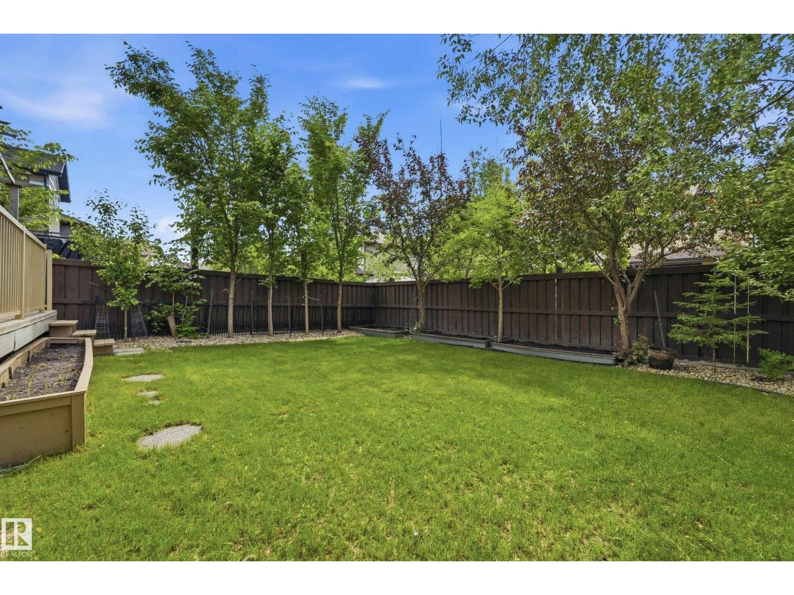 1024 ARMITAGE CR SW — photo 45 of 47