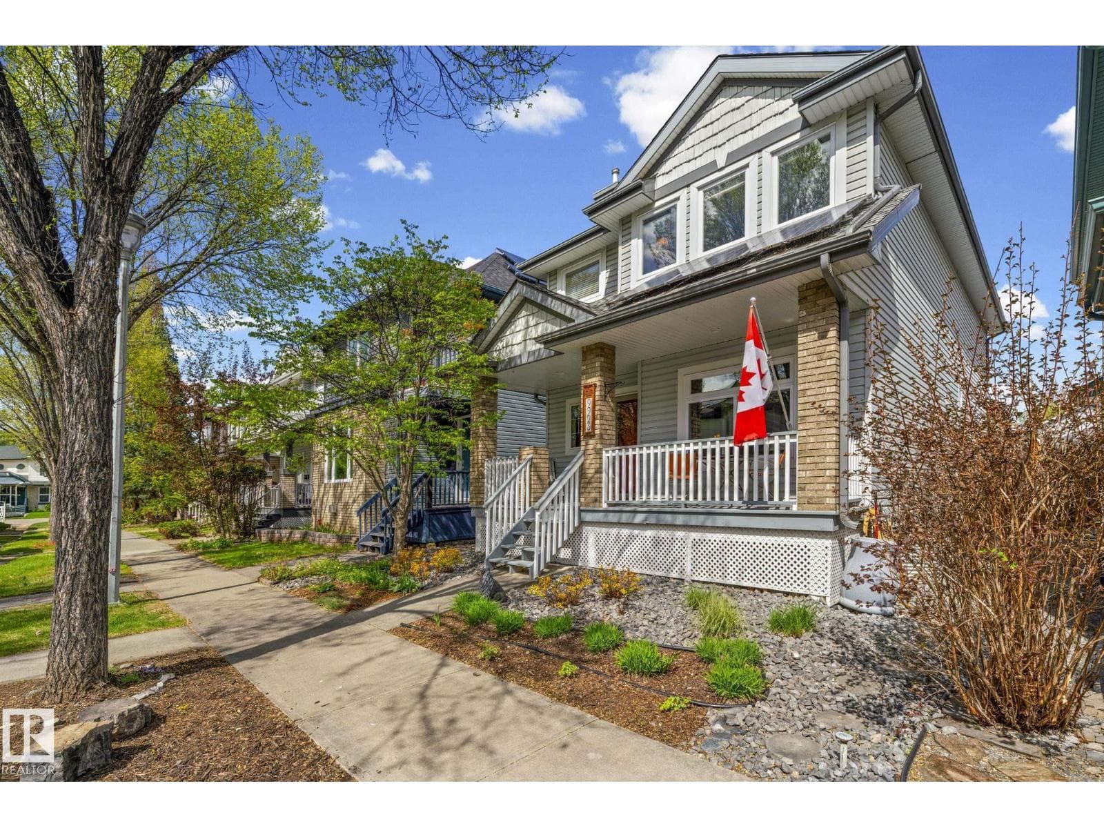 9923 89 ST NW — photo 3 of 74