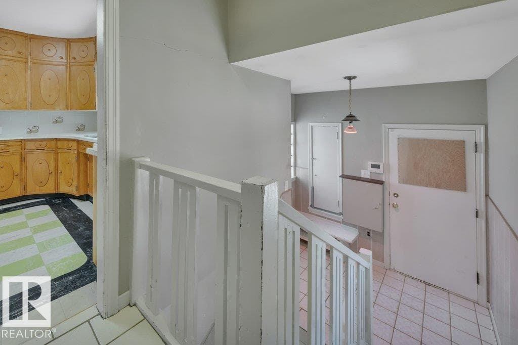10148 87 ST NW — photo 31 of 66