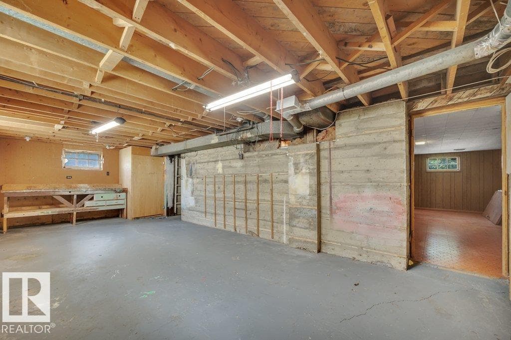10148 87 ST NW — photo 37 of 66