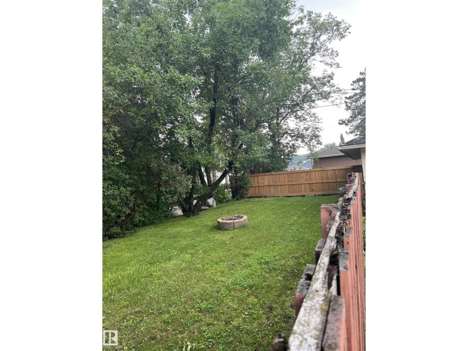 14504 95A AV NW — photo 3 of 4