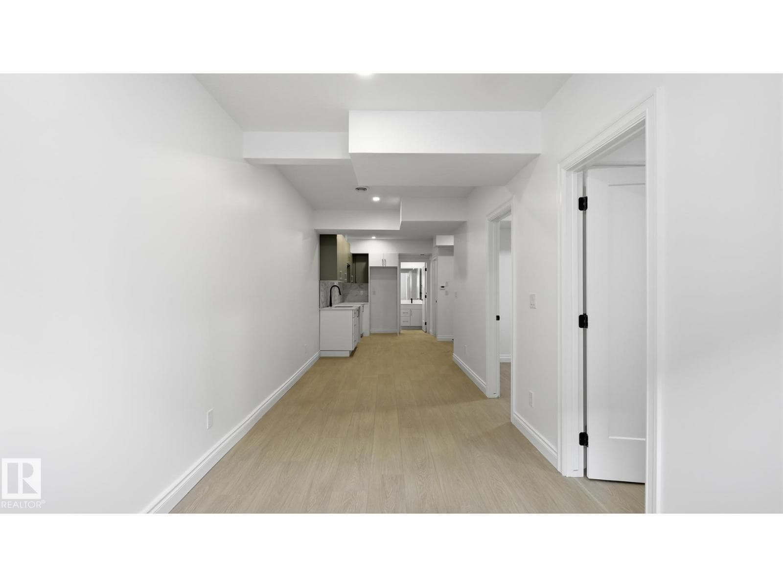 9224 94 ST NW — photo 30 of 53