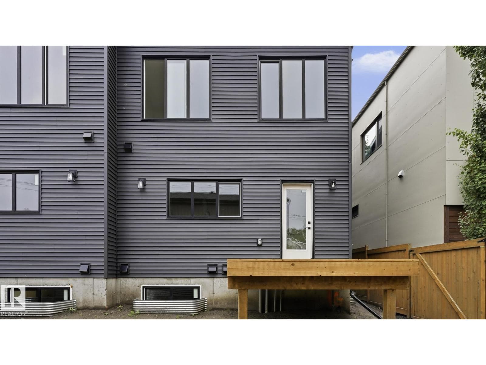 9224 94 ST NW — photo 46 of 53