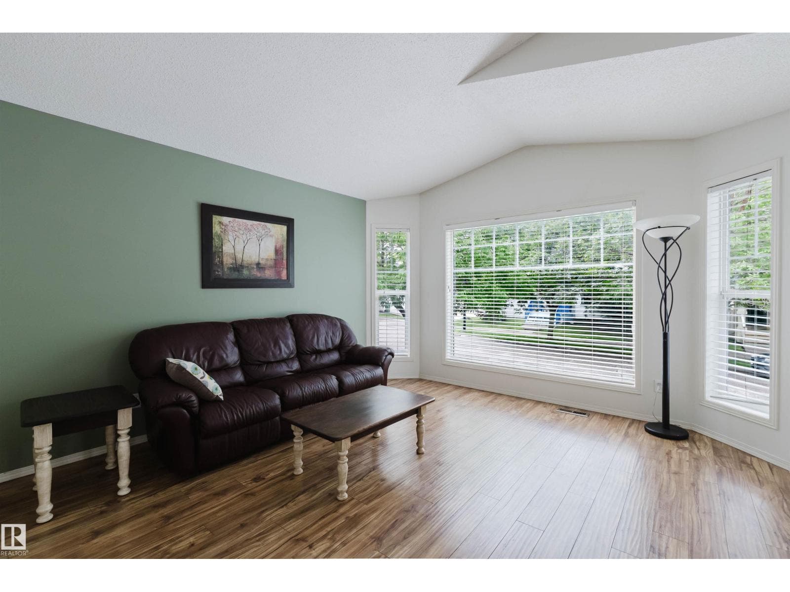 1694 TOMPKINS WD NW — photo 6 of 51