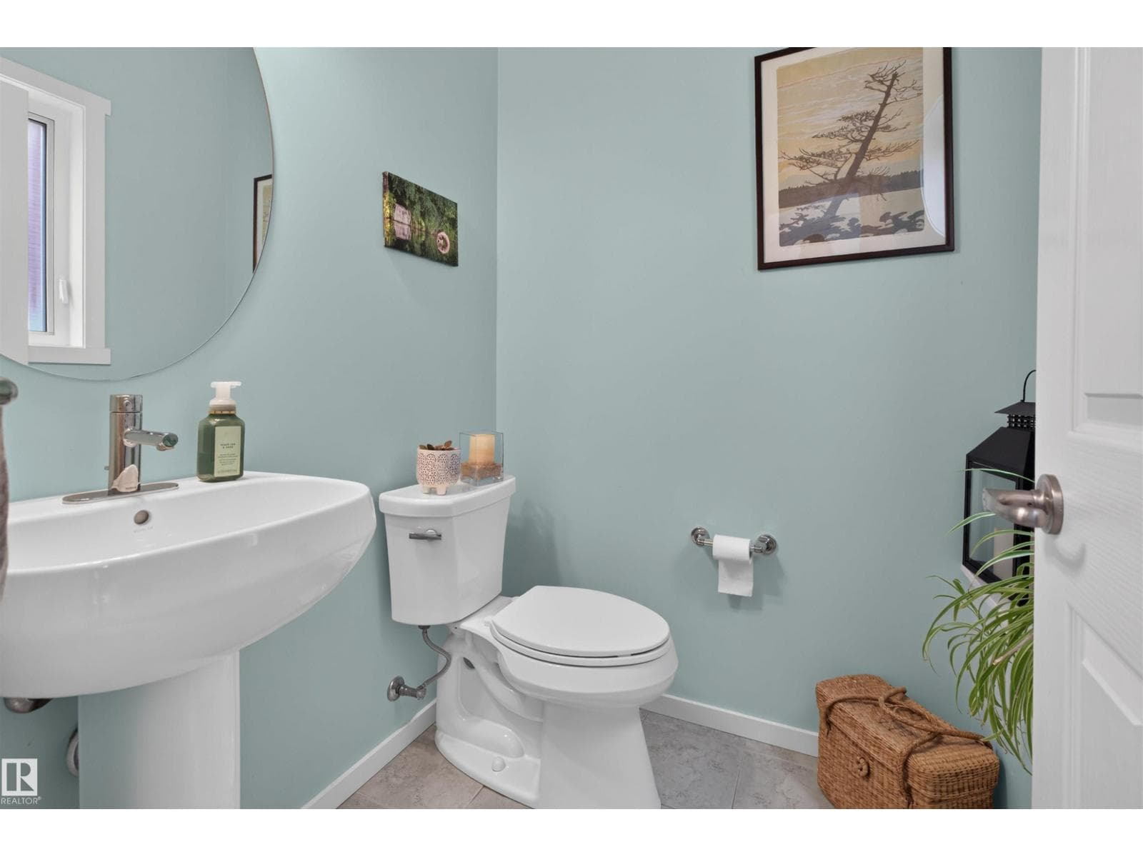 4065 MORRISON WY NW — photo 11 of 32