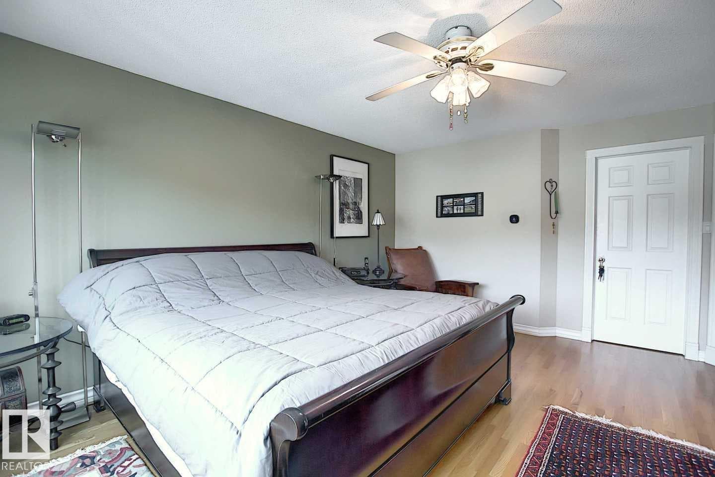 11126 52 ST NW — photo 26 of 69