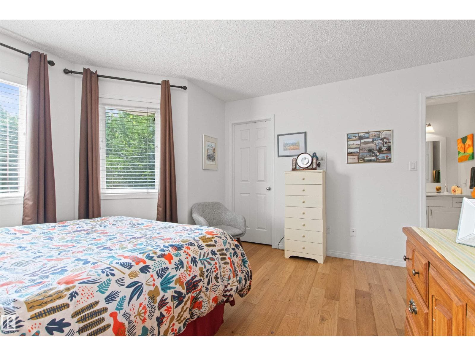 9135 100B AV NW — photo 36 of 75