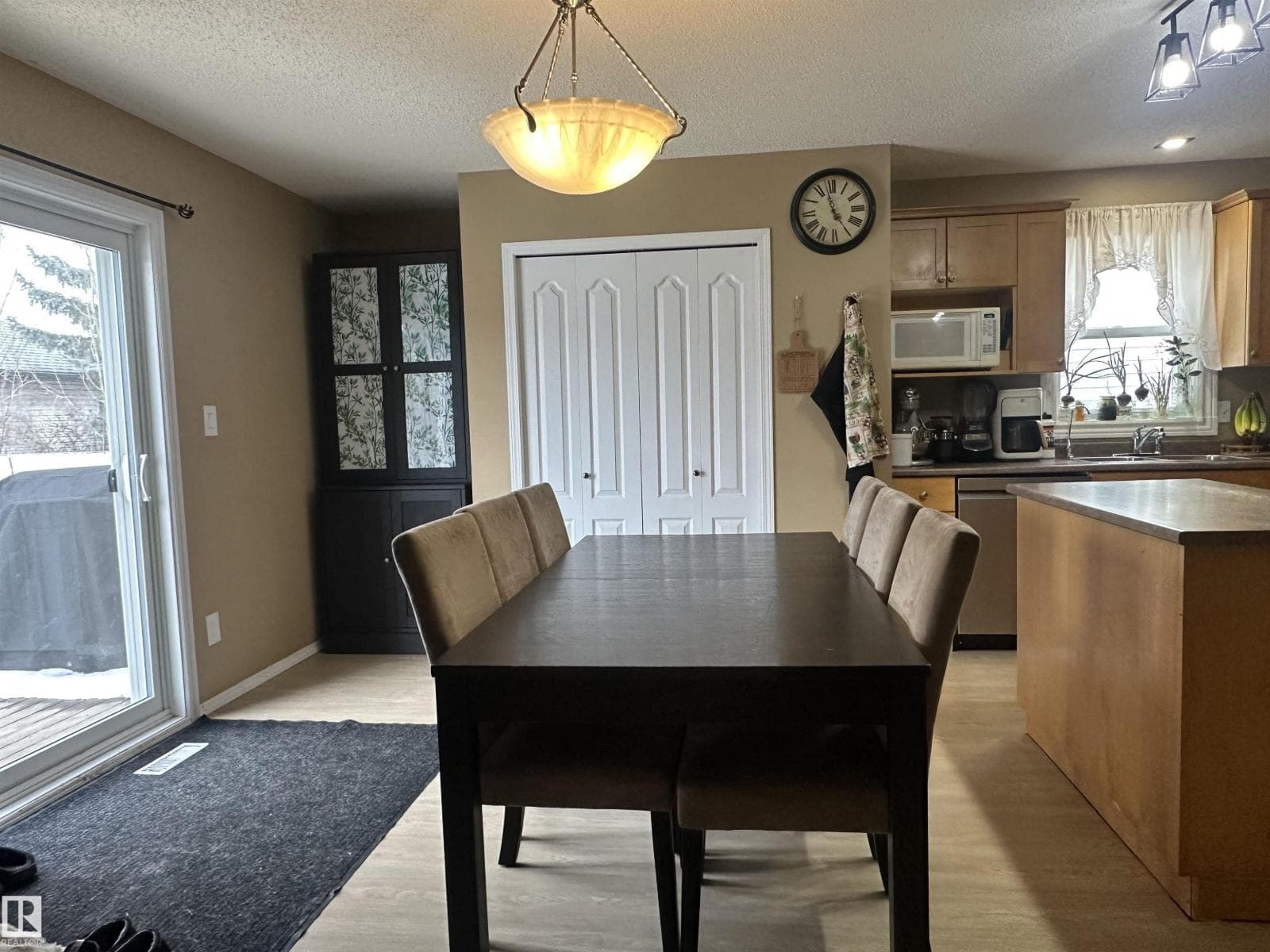 1750 Tomlinson CM NW — photo 6 of 31